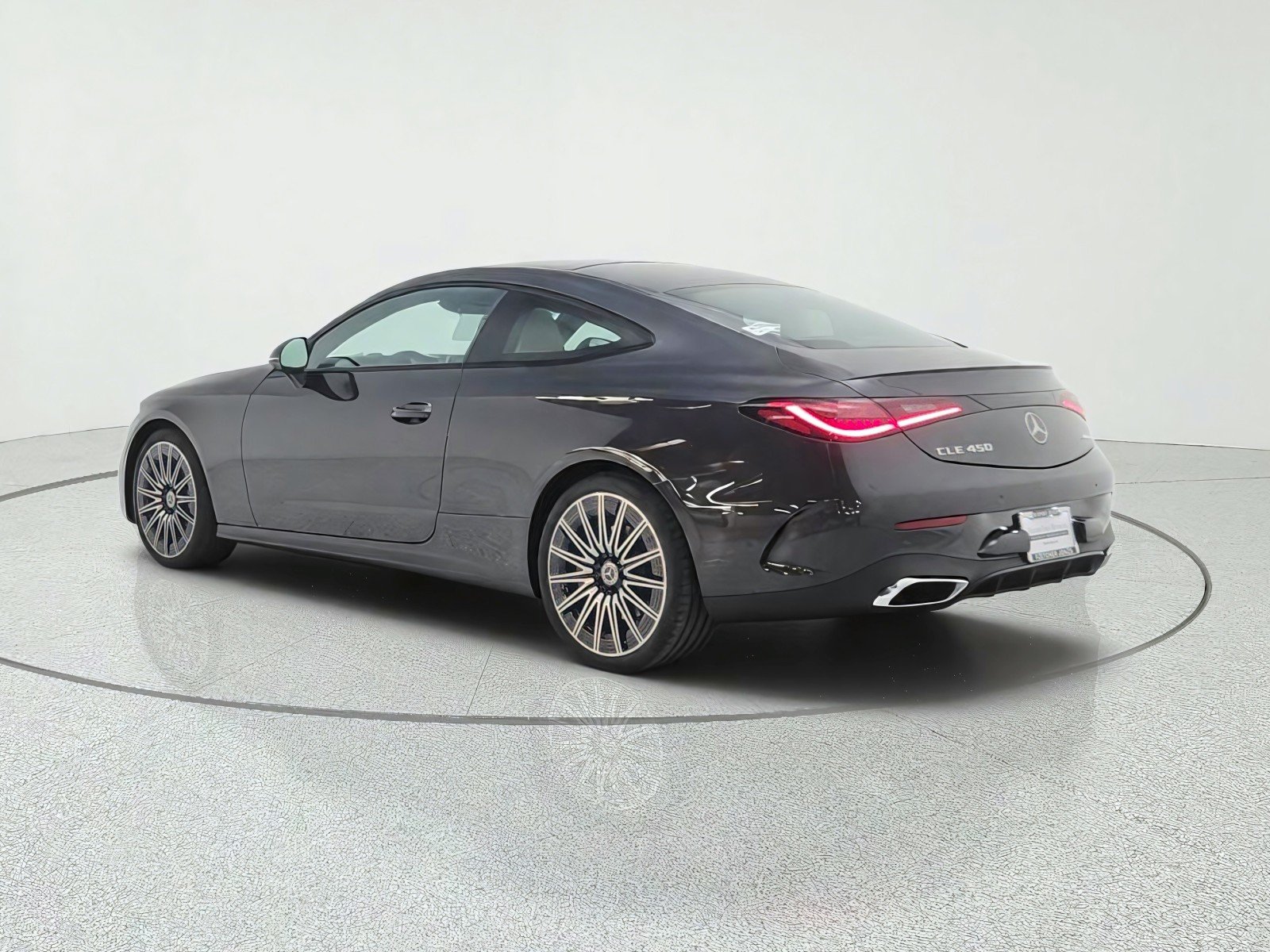 New 2027 Graphite Grey Metallic Mercedes-Benz CLE 450 4MATIC® Coupe image 7