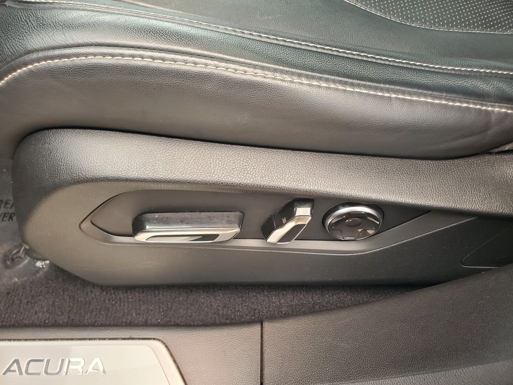 Used 2023 Black Acura Technology Package image 18