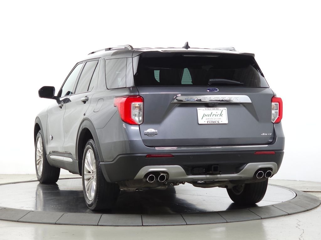 Used 2023 Gray Metallic Ford King Ranch image 6