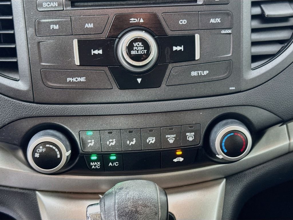 Used 2014 Mountain Air Metallic Honda LX image 17