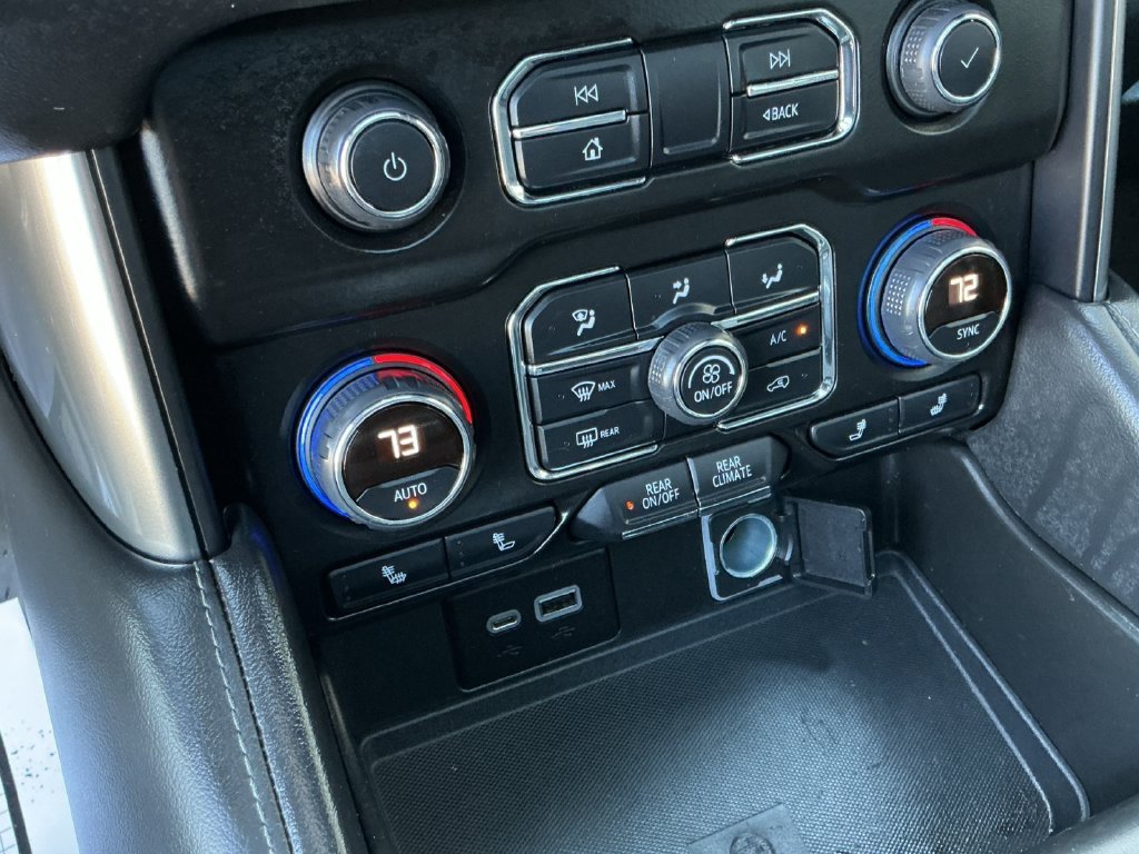 Used 2022 BLACK Chevrolet Z71 image 23