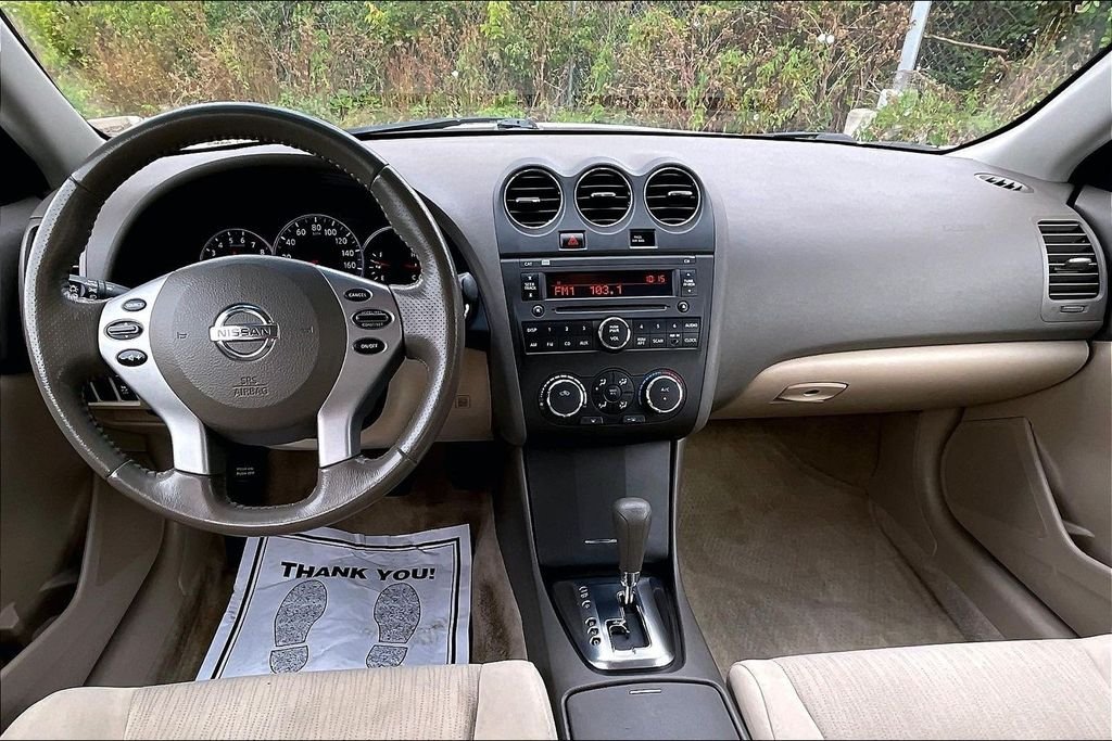 Used 2012 White Nissan 2.5 S image 14