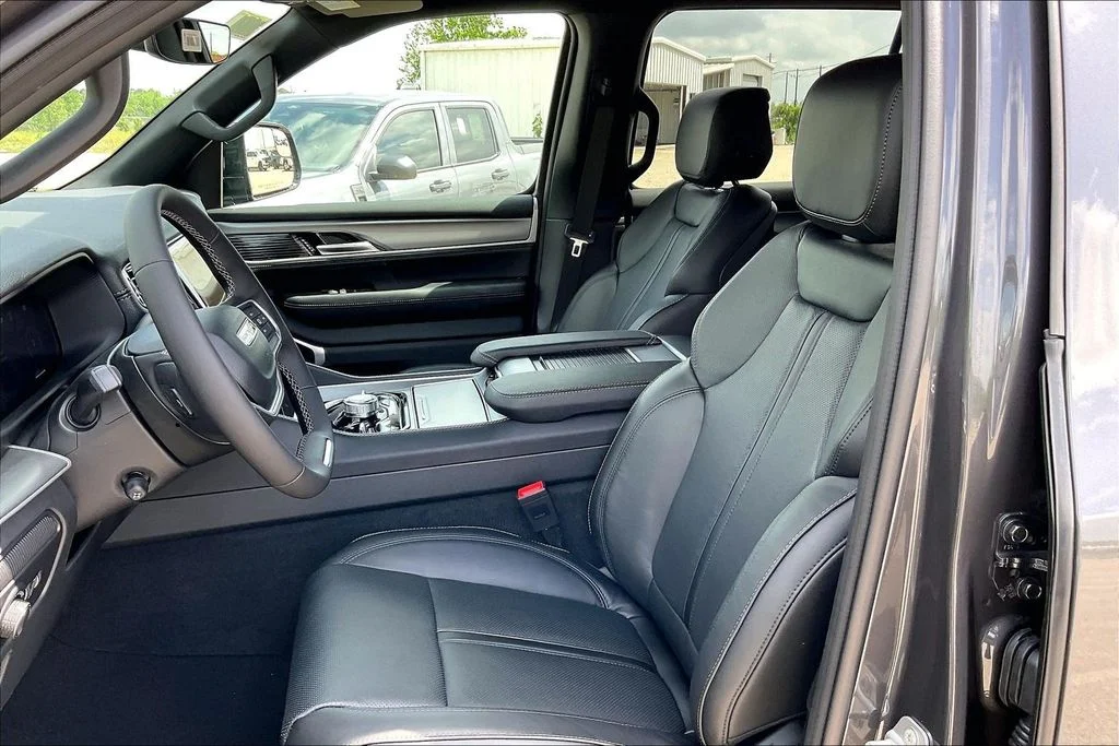 New 2026 Jeep Grand Wagoneer Upland 4D Sport Utility