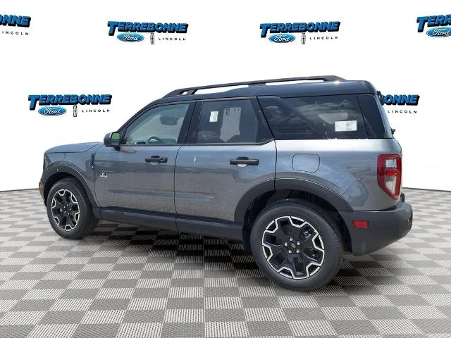 New 2026 Carbonized Gray Metallic Ford Outer Banks® image 30