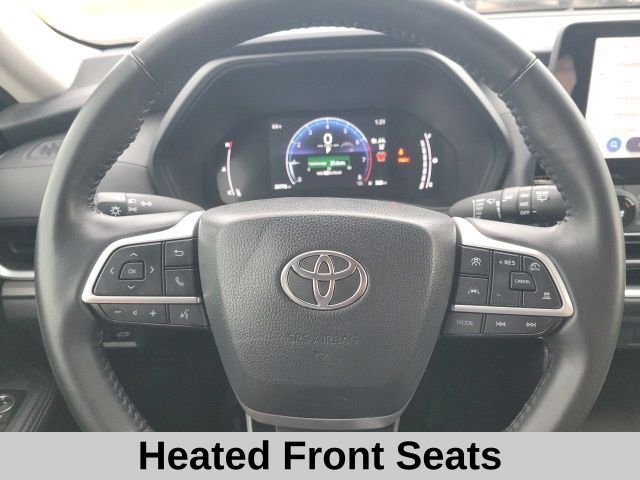 Used 2025 Celestial Silver Metallic Toyota XLE image 14