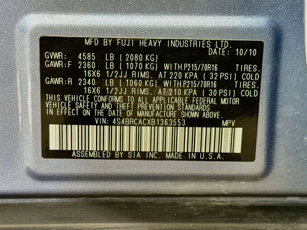Used 2011 Blue Subaru 2.5i image 37