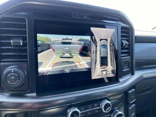 2025 Ford F-150 Lariat - Photo 17