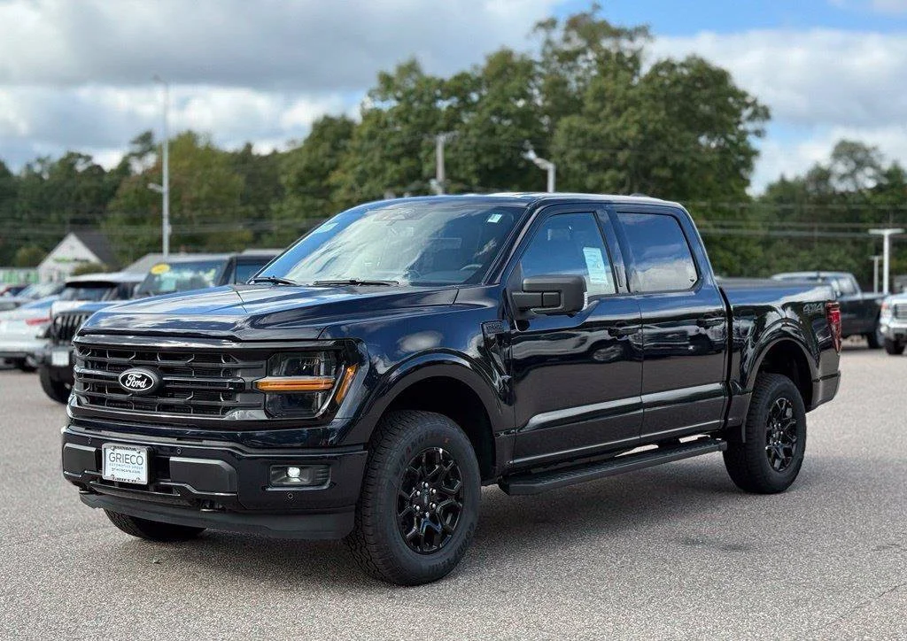 New 2026 Antimatter Blue Metallic Ford XLT image 10