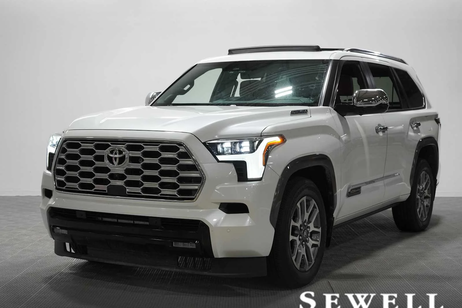 2025 Toyota Sequoia 1794 4WD i-FORCE MAX Hybrid's photo