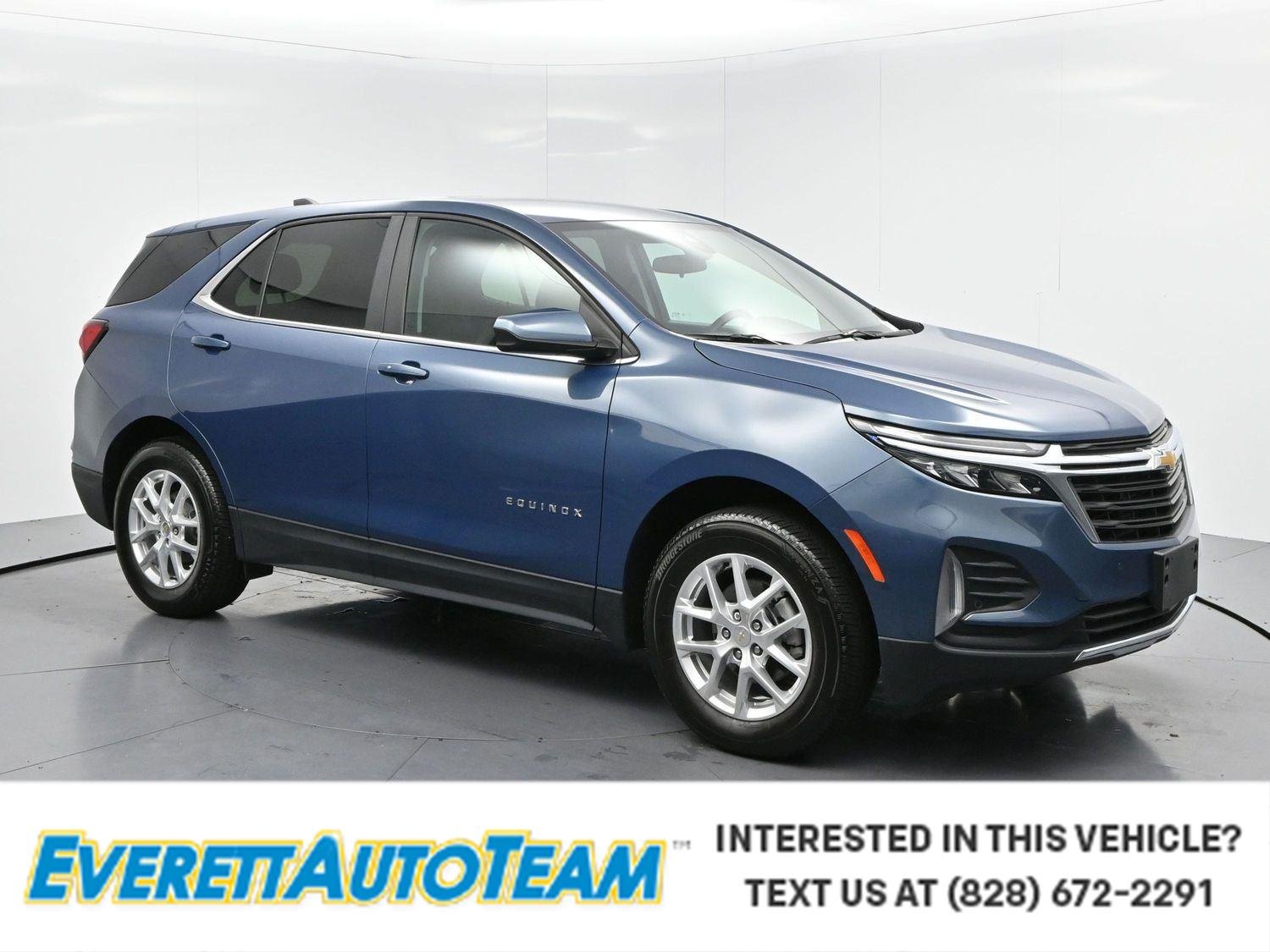 Used 2024 Lakeshore Blue Metallic Chevrolet LT image 1