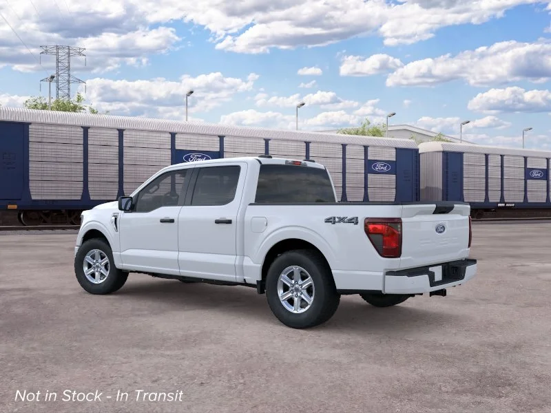 New 2026 Oxford White Ford XLT image 5