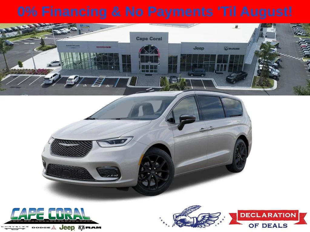 2026 Chrysler Pacifica Limited's photo