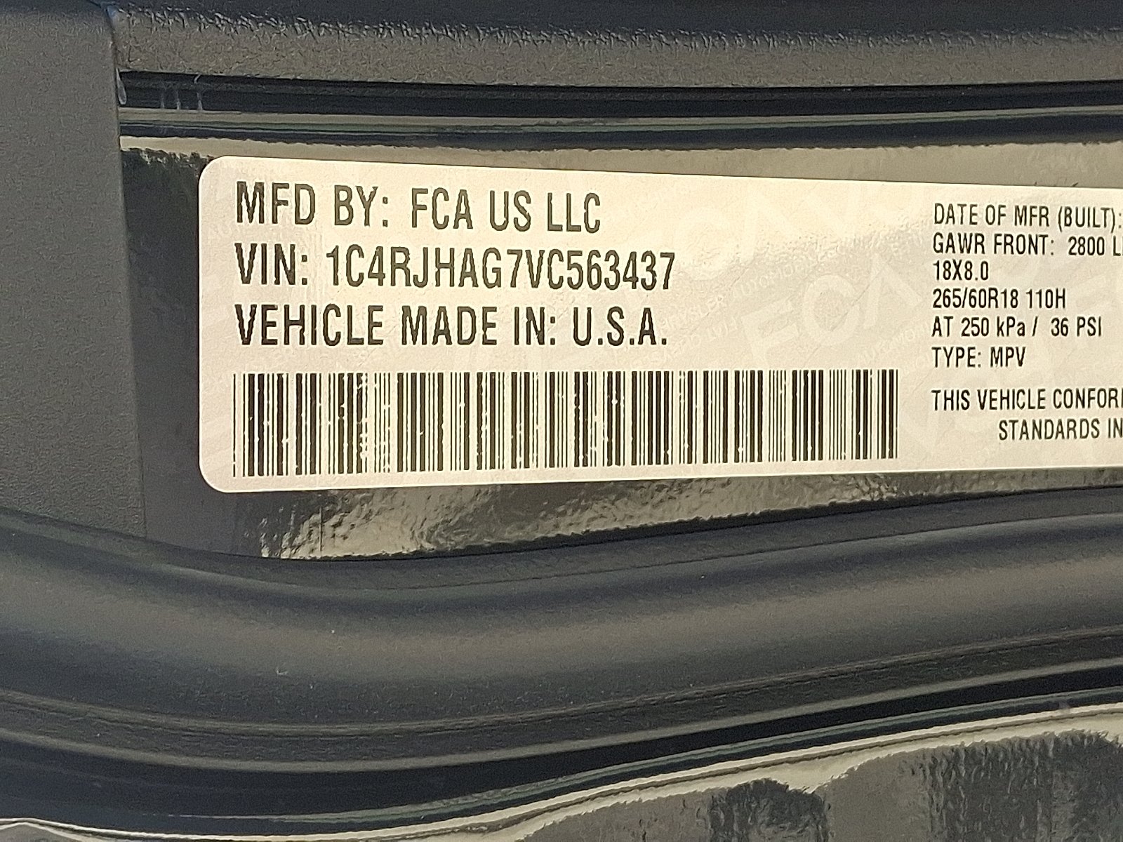 New 2027 High-Gloss Black Paint Jeep Laredo X 4x4 image 17