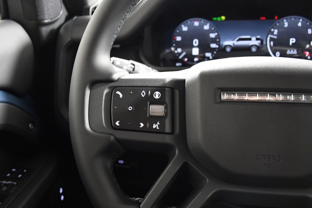 2026 Land Rover Defender X-Dynamic SE - Photo 29