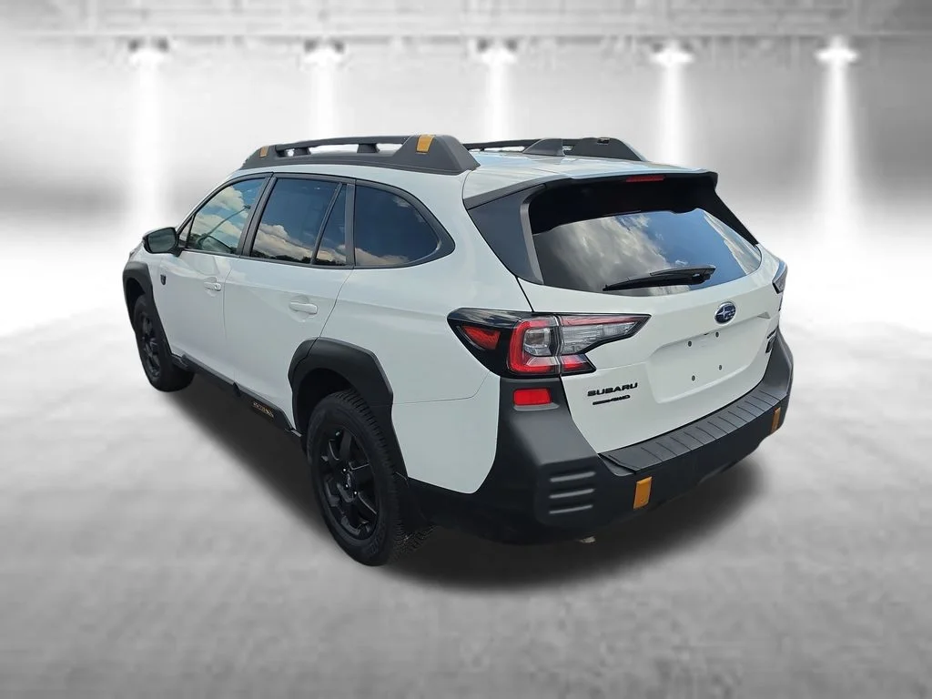 Used 2025 White Subaru Wilderness image 5