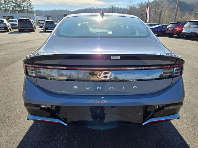 2025 Hyundai Sonata SEL - Photo 8