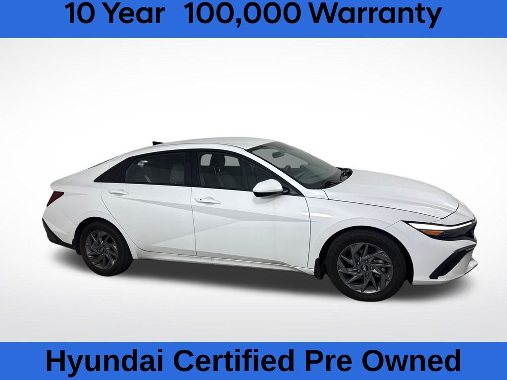 Certified Used 2024 White Hyundai SEL image 3