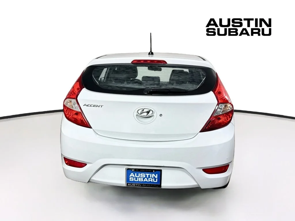 Used 2016 White Hyundai SE image 6