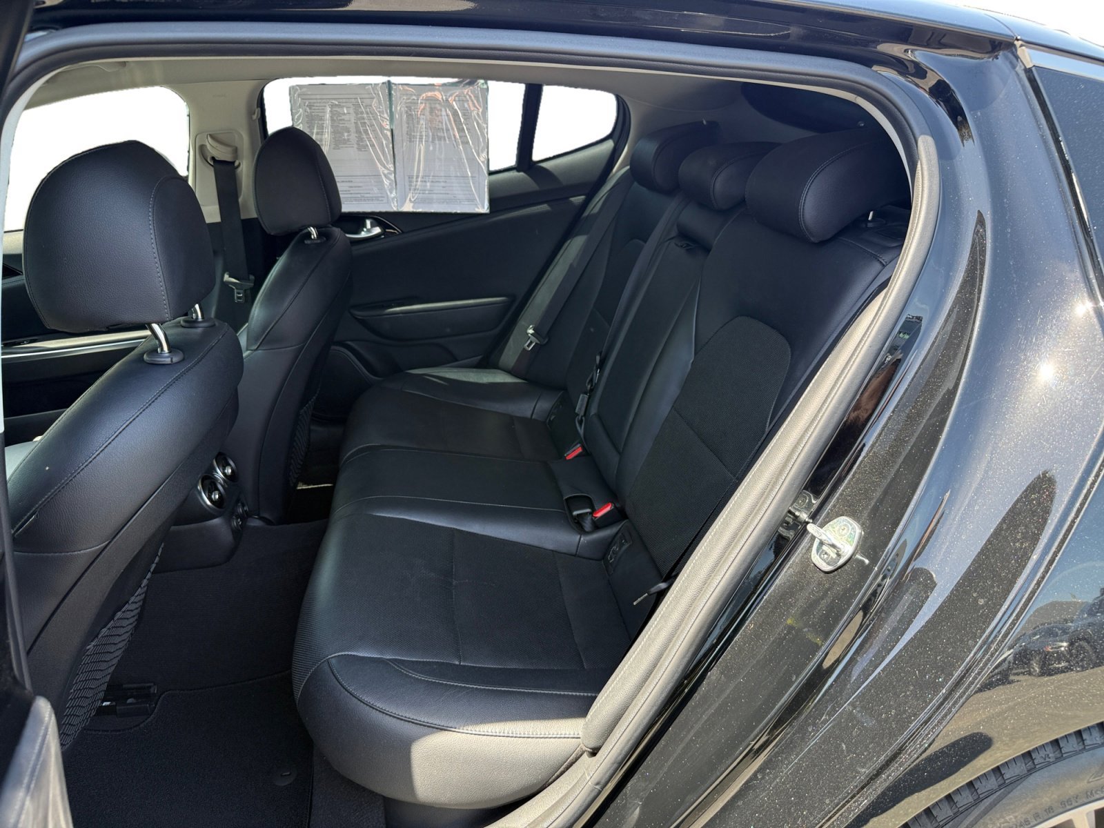 Used 2018 Aurora Black Kia Base image 16