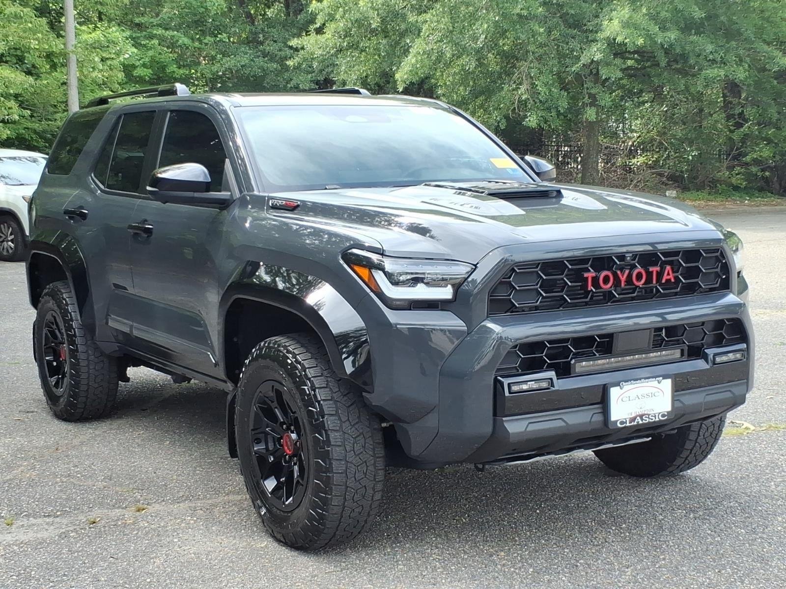 Used 2025 GRAY TOYOTA  image 6