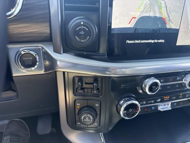 Used 2025 Red Metallic Ford Lariat image 25