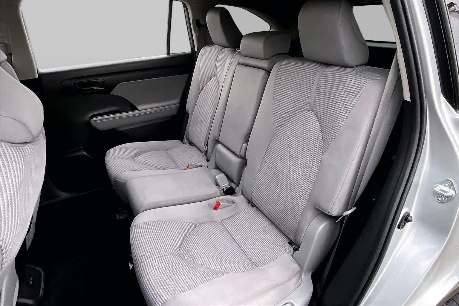 Used 2022 Celestial Silver Metallic Toyota LE image 19