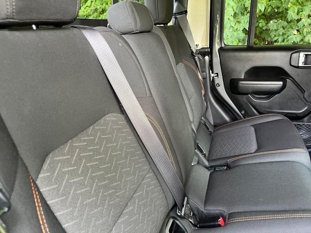 Used 2022 Gray Clearcoat Jeep Mojave image 48