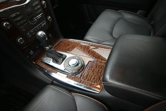 Used 2017 Gray Nissan Platinum image 9
