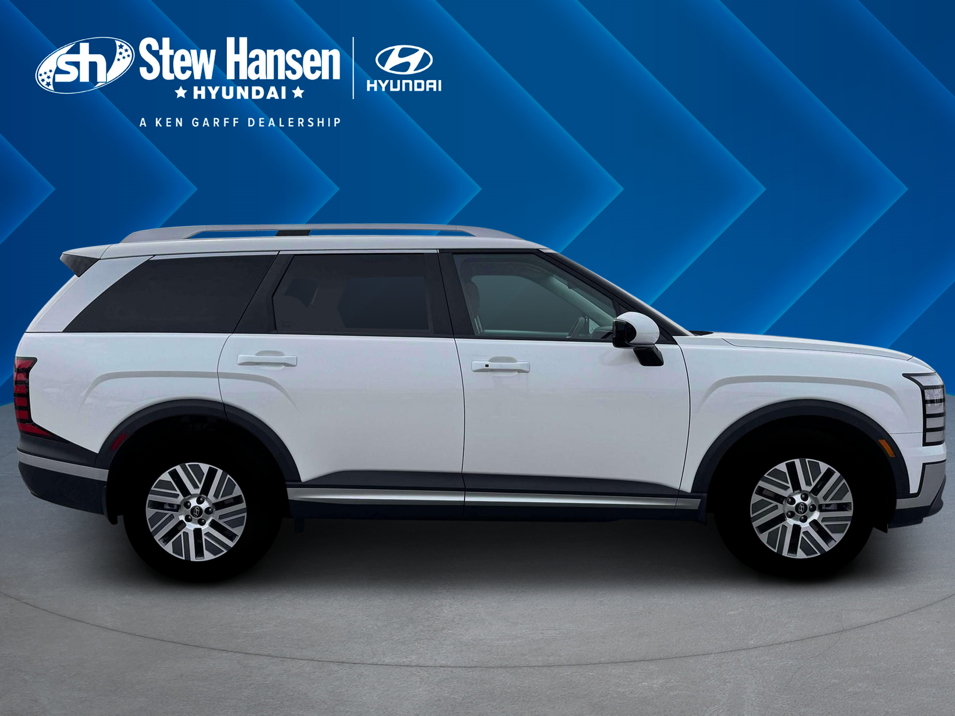 New 2026 Creamy White Pearl Hyundai SEL 7P image 28