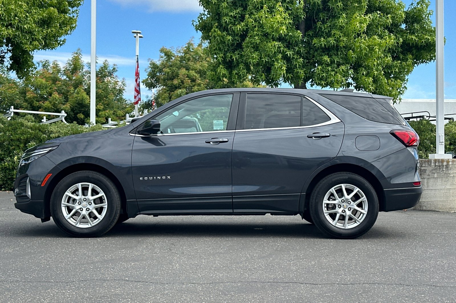 Used 2022 Iron Gray Metallic Chevrolet LT image 7