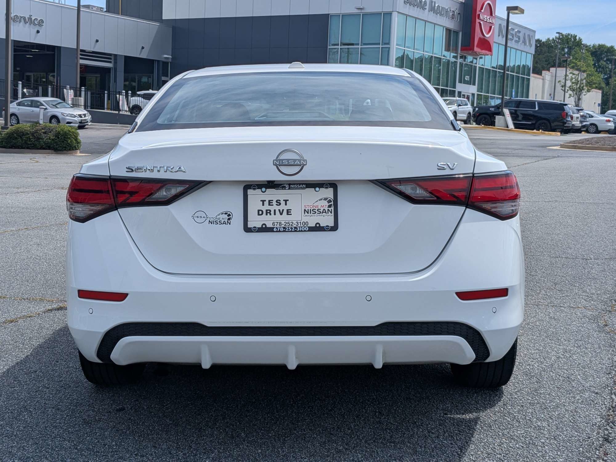 Used 2024 White Nissan SV image 4