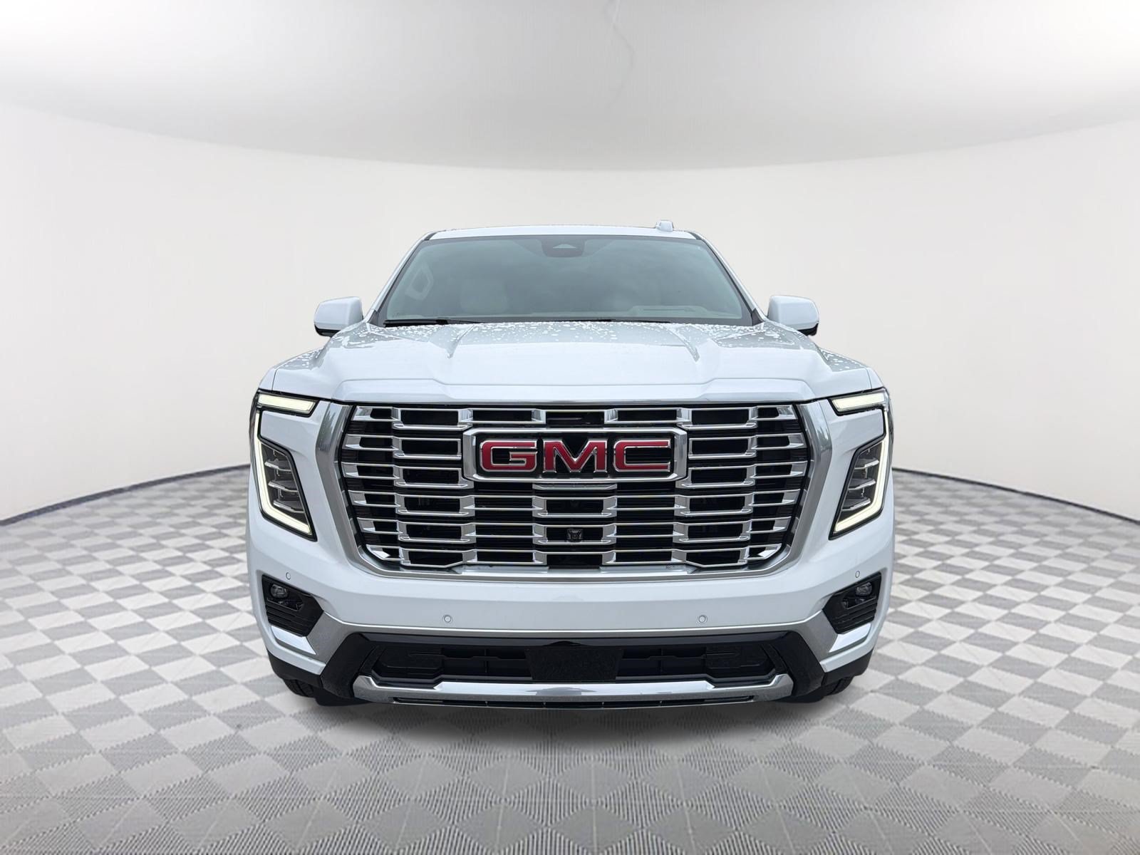 2026 GMC Yukon Denali - Photo 8