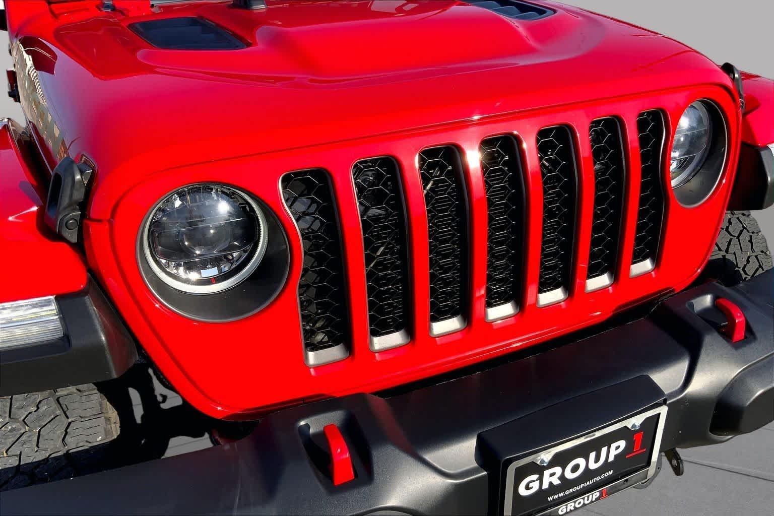Certified Used 2023 Firecracker Red Clearcoat Jeep Rubicon image 30