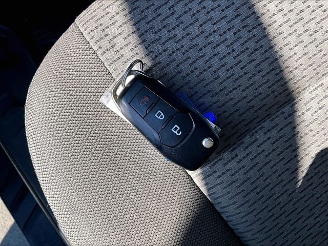 Used 2018 Gray Ford XLT image 11