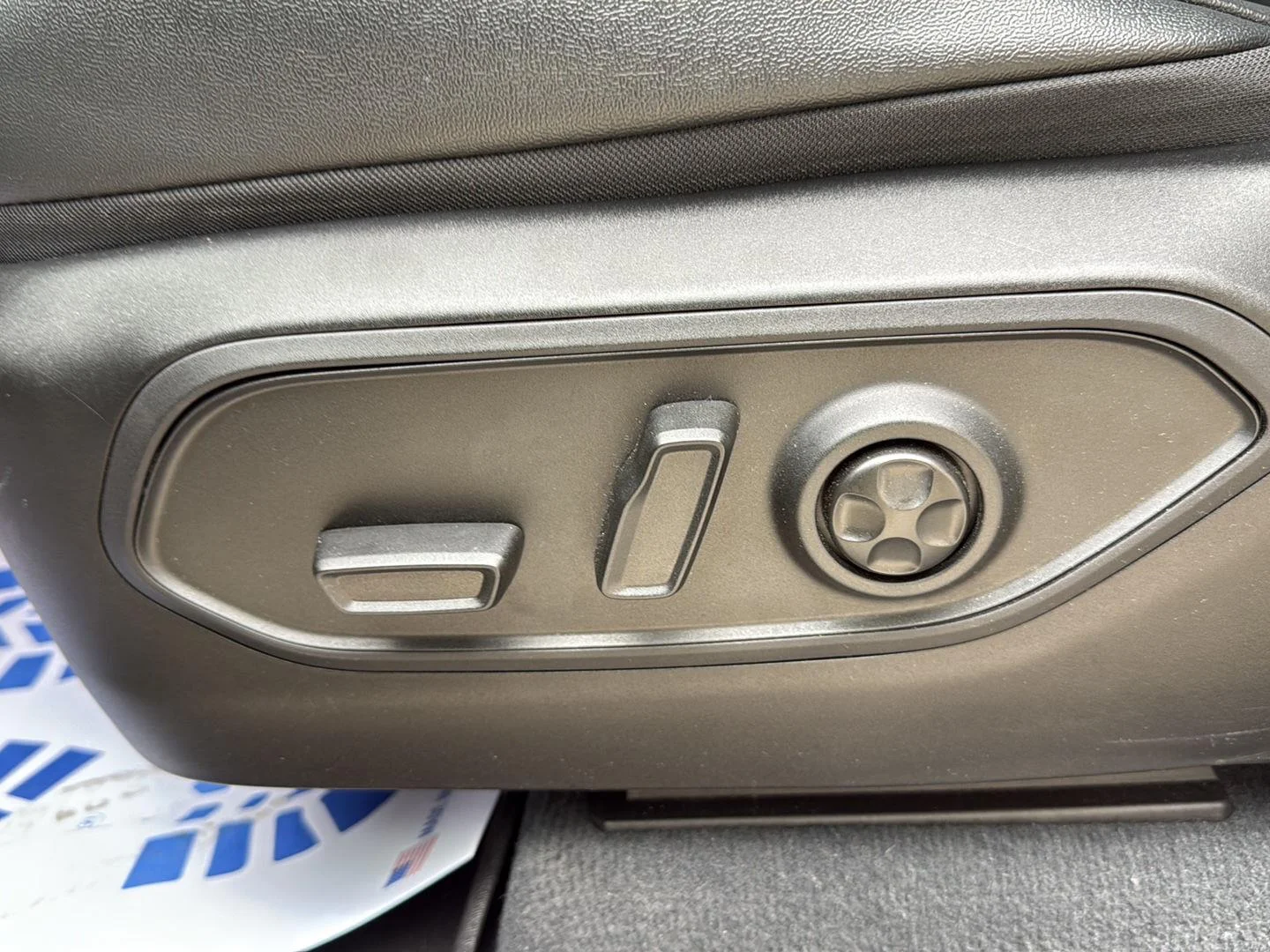 Used 2023 Bright White Clearcoat Jeep Altitude image 4