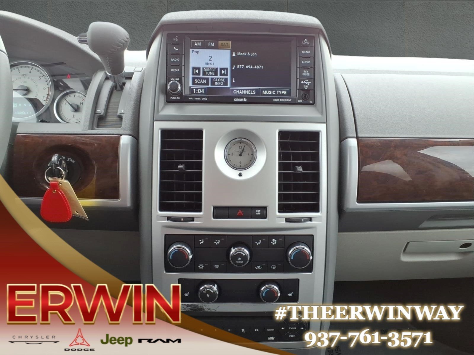 Used 2010 Inferno Red Crystal Pearl Coat Chrysler Touring image 20