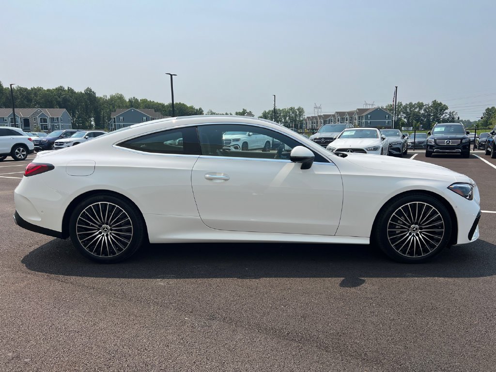 New 2026 Polar White Mercedes-Benz CLE 300 image 42