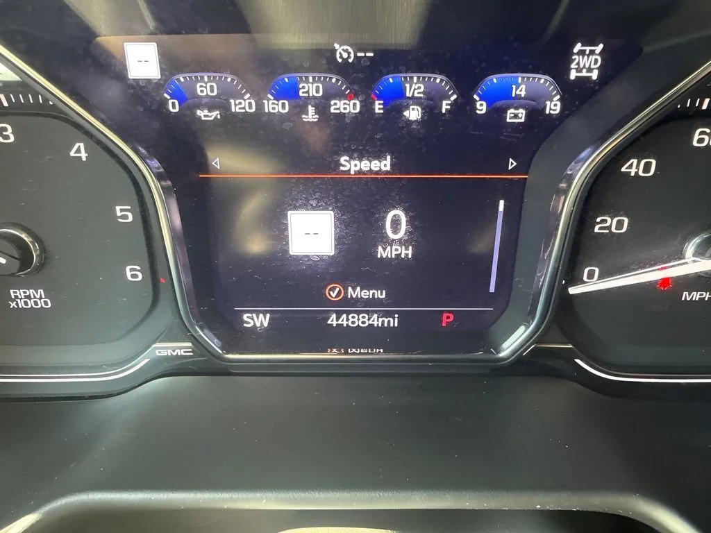 Used 2021 ONYX BLACK GMC SLT image 32