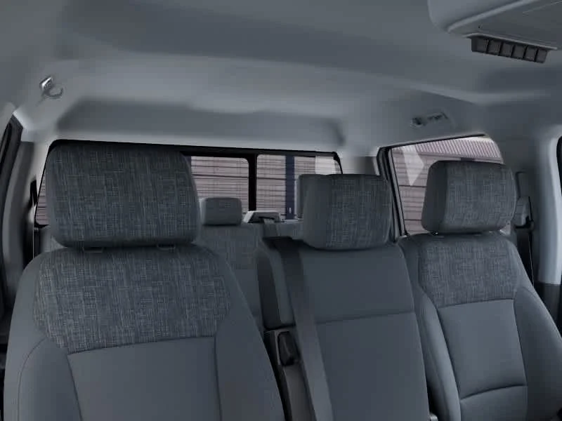New 2027 Oxford White Ford F-250® XLT image 22