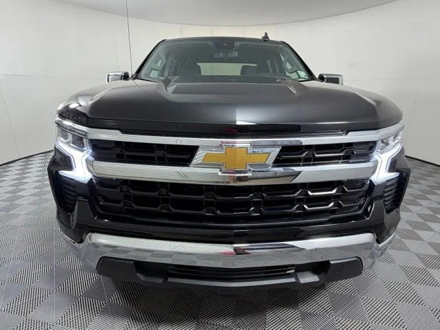 Certified Used 2022 Black Chevrolet LT image 2