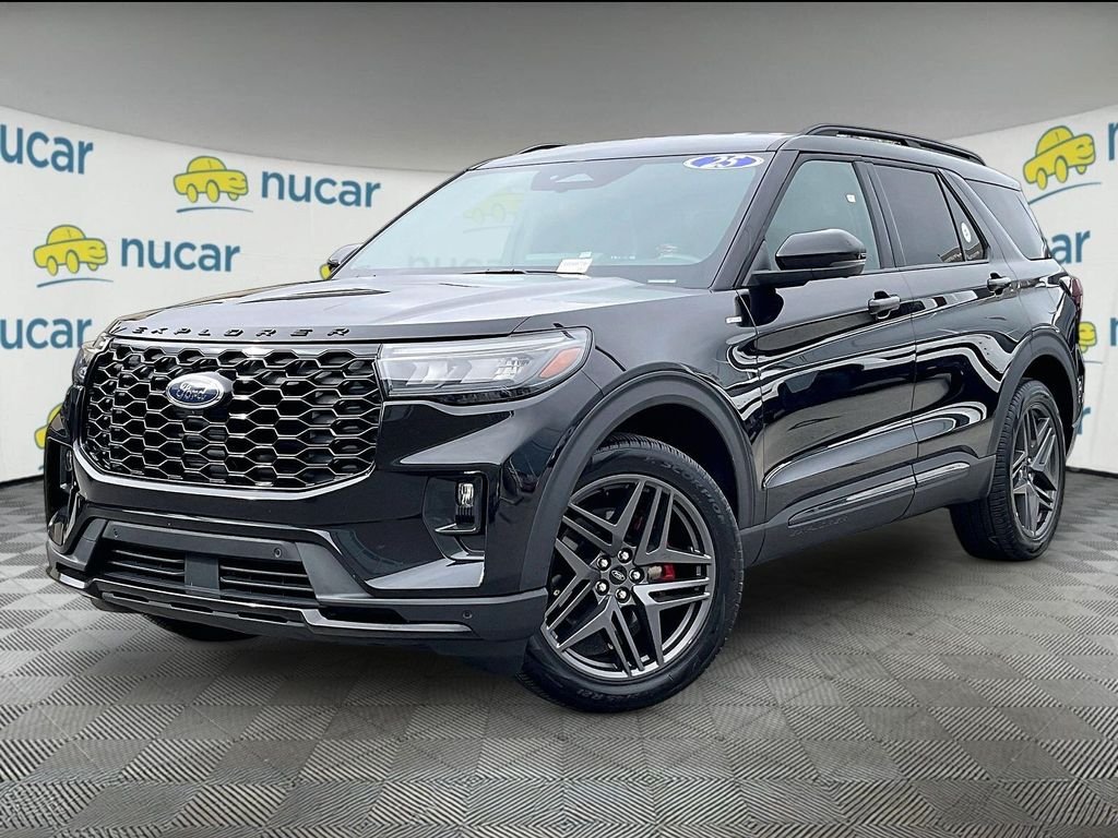 Used 2025 Black Ford ST-Line image 3