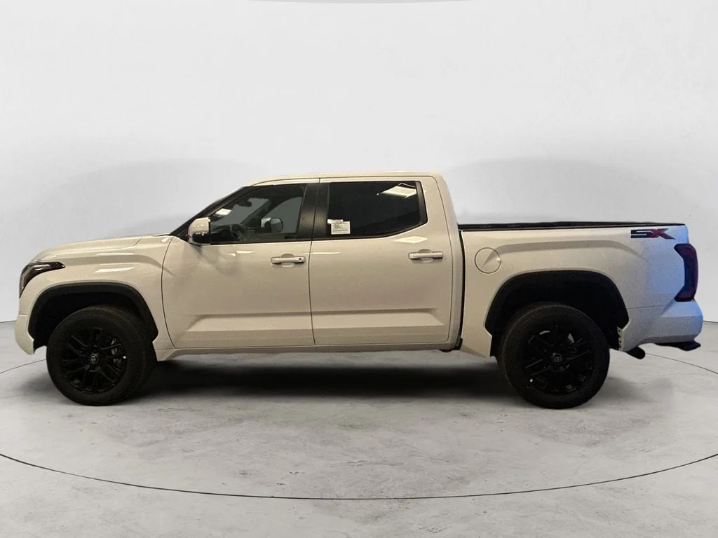 New 2026 Ice Cap Toyota SR5 image 2