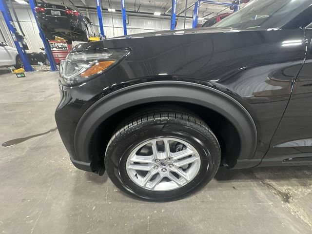 New 2026 Agate Black Metallic Ford Active image 23