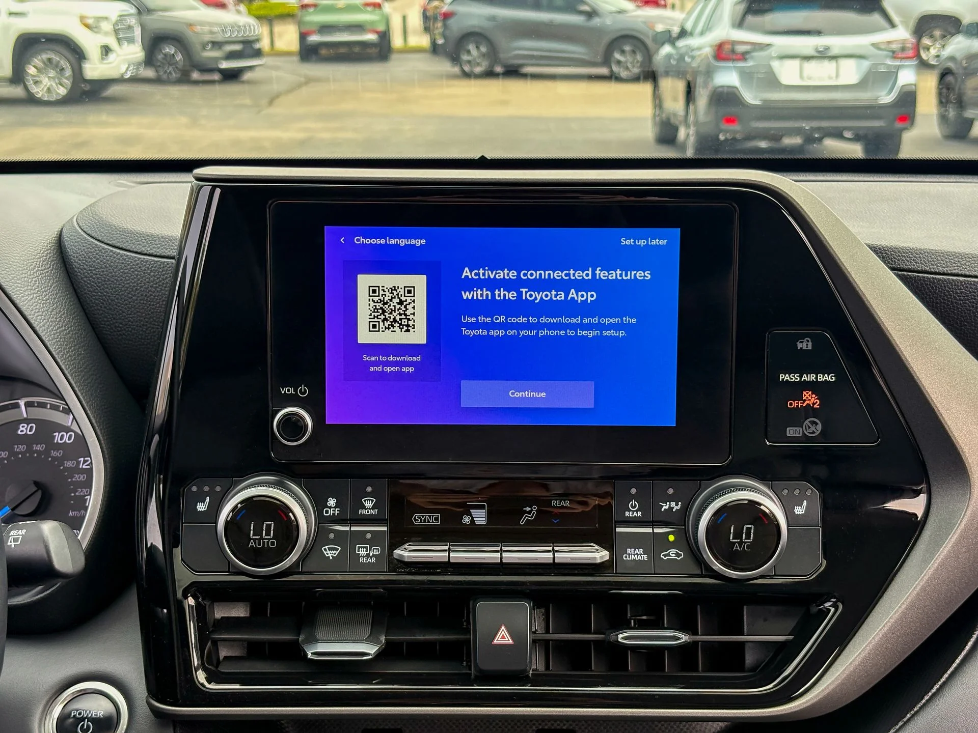 Used 2024 Silver Toyota XLE image 21