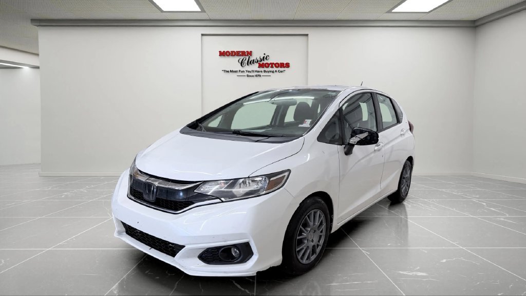 Used 2019 White Honda EX image 3