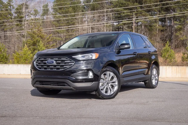 2024 Ford Edge Titanium
