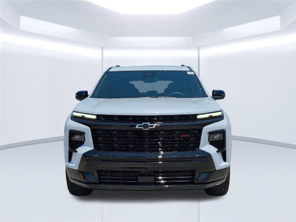 New 2026 Polar White Tricoat Chevrolet RS image 10
