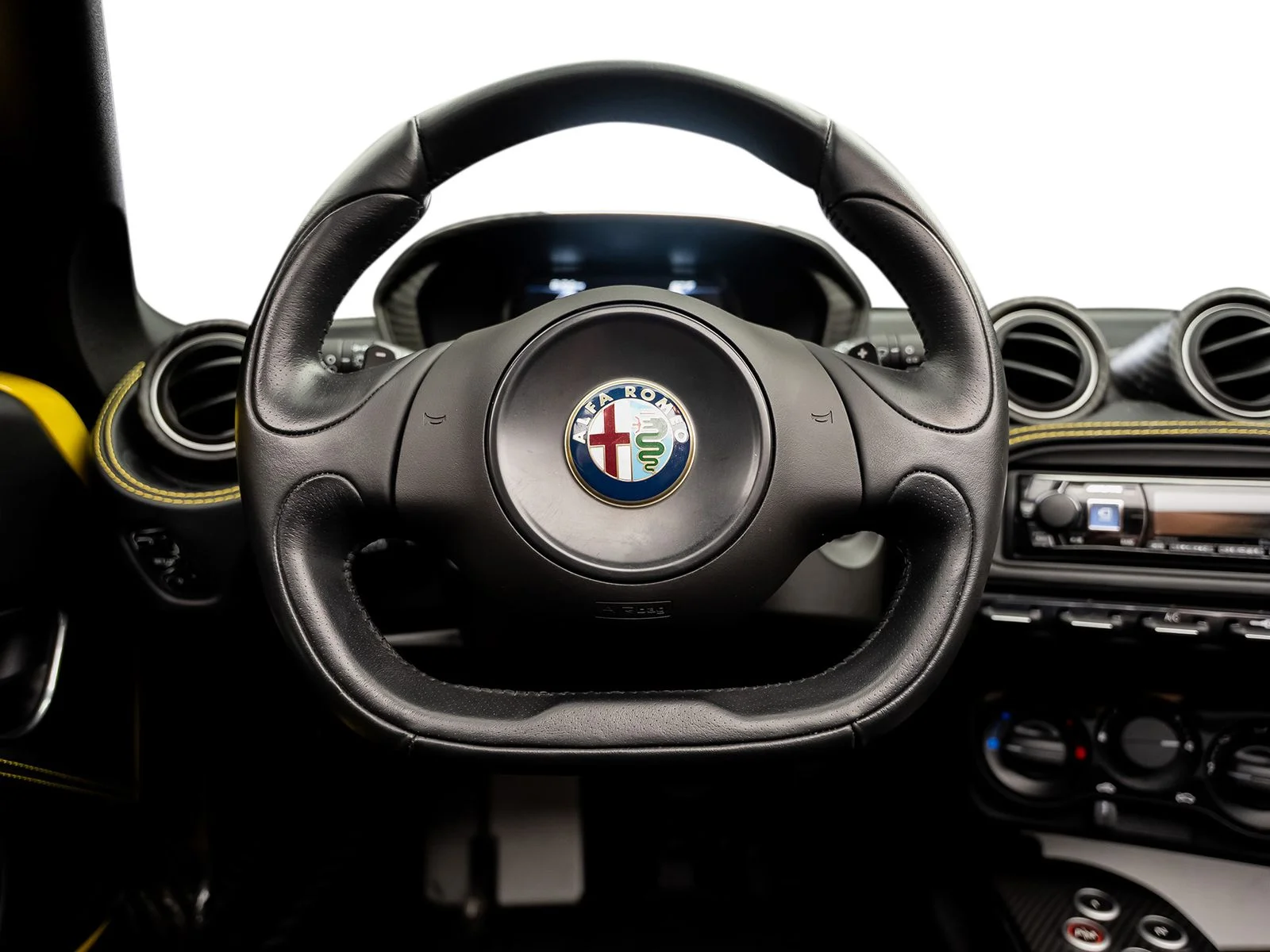 Used 2016 Yellow Alfa Romeo Base image 4