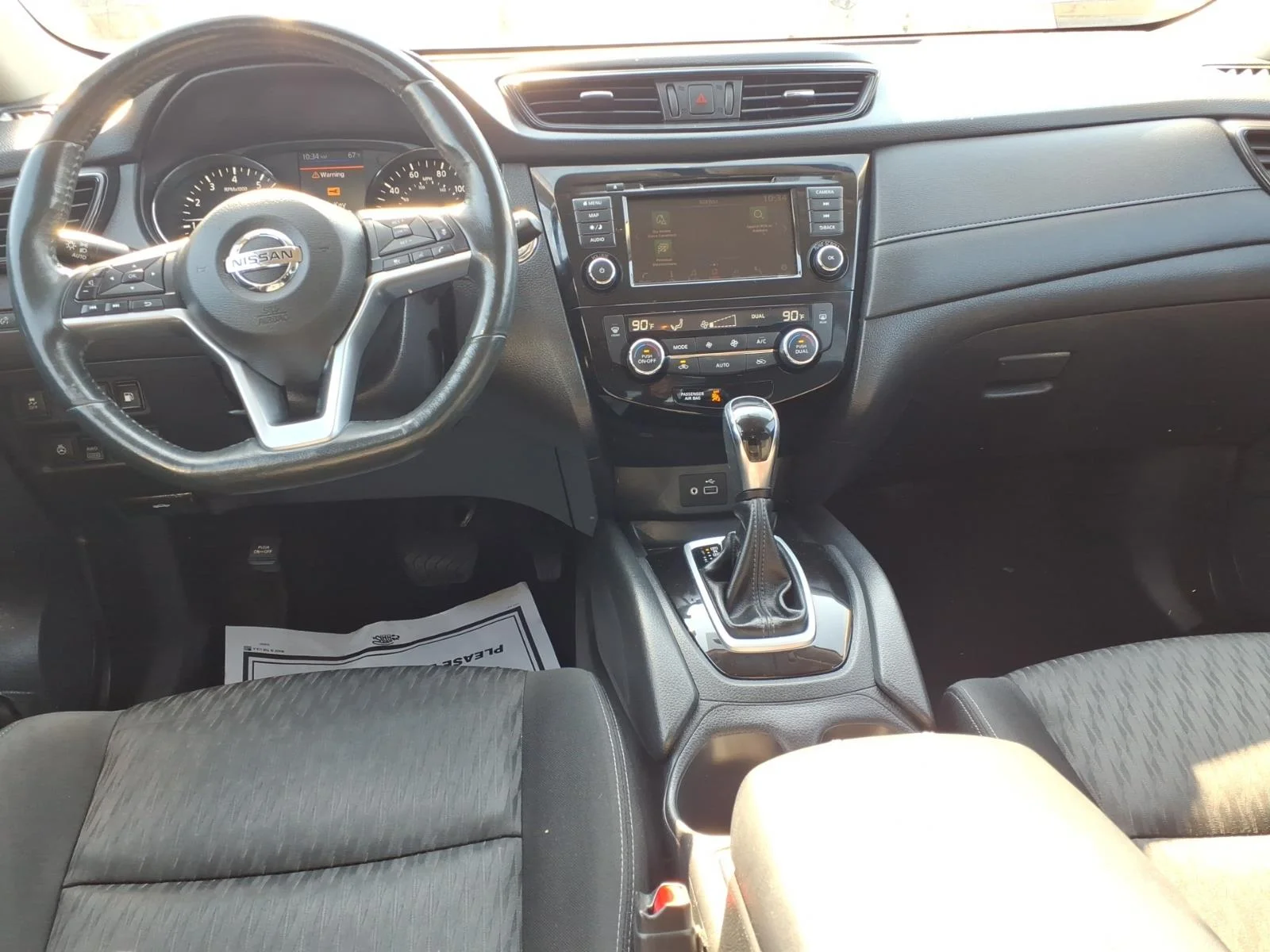 Used 2018 Black Nissan AWD SV image 9