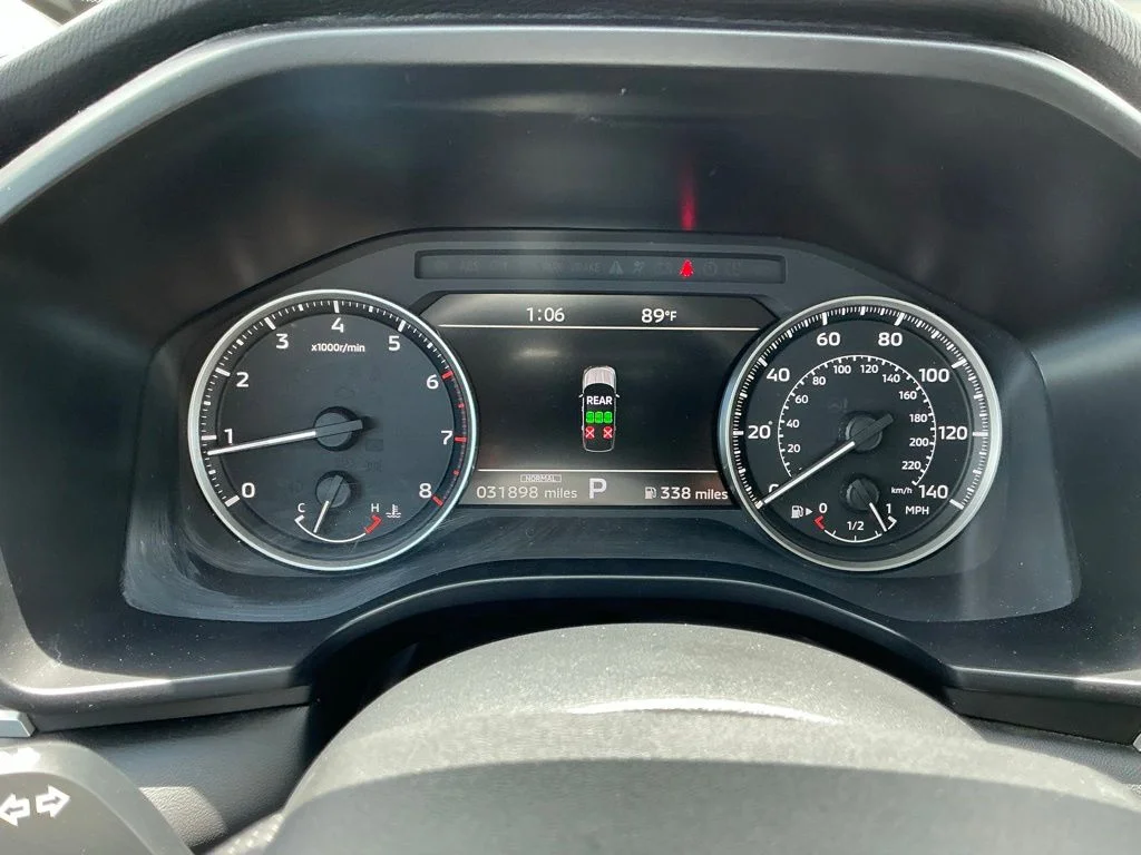 Used 2025  Mitsubishi SE image 29